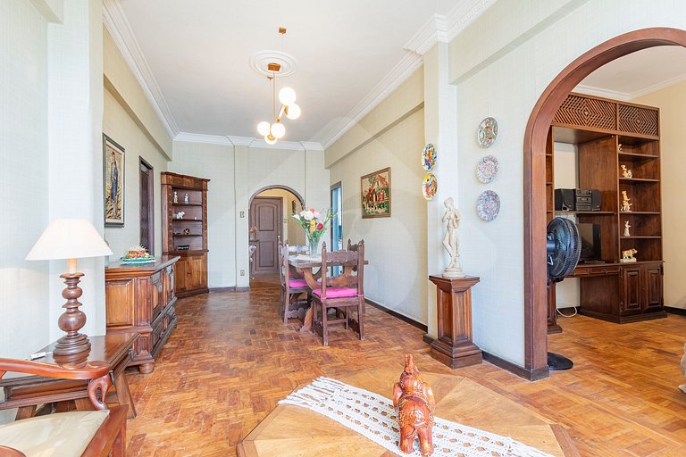 A 5 min del metro | Encanto clásico playa