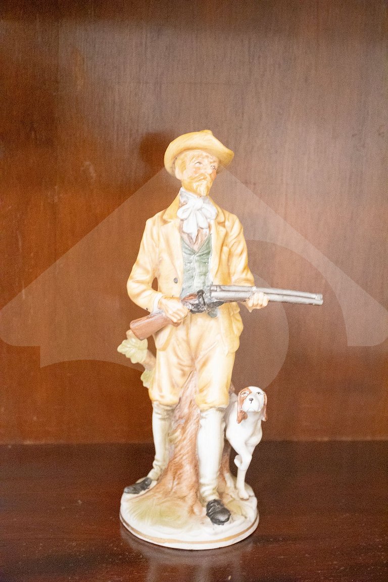 5 min to subway | Classic charm by beach