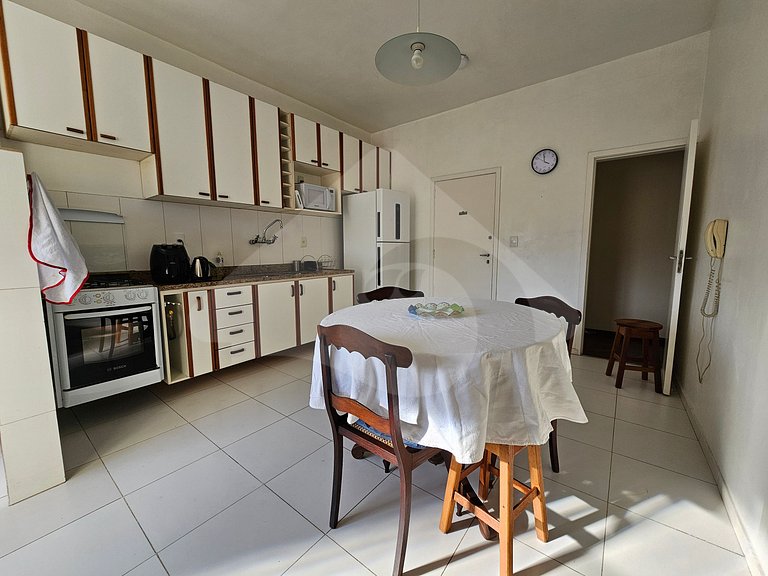 A 5 min caminando del subte | Amplio y Acogedor