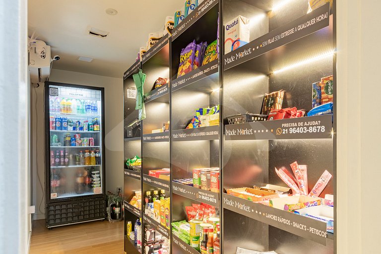 Copacabana Beach | Hotel Suite with Jacuzzi & Gym