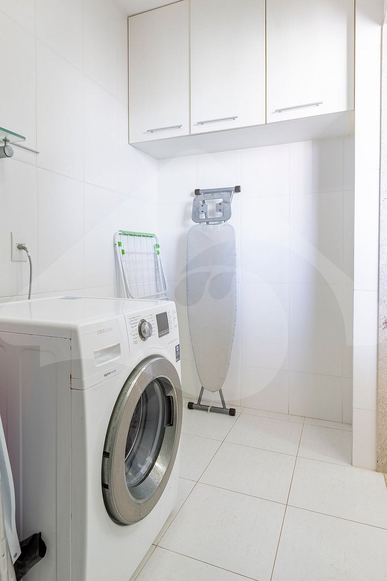 Cobertura Duplex: Praia a 10 min & Vista Incrível