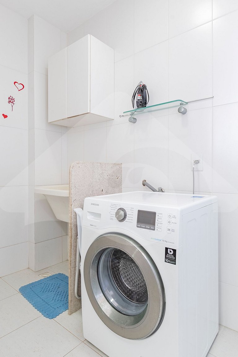 Cobertura Duplex: Praia a 10 min & Vista Incrível