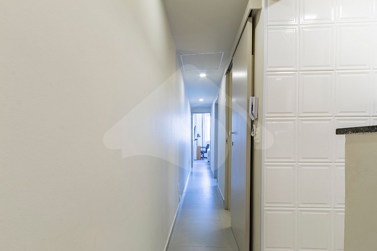 2-min walk from Copacabana beach |Cozy & Renovated