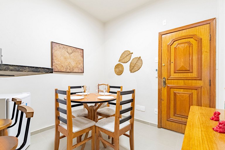 2-min walk from Copacabana beach |Cozy & Renovated