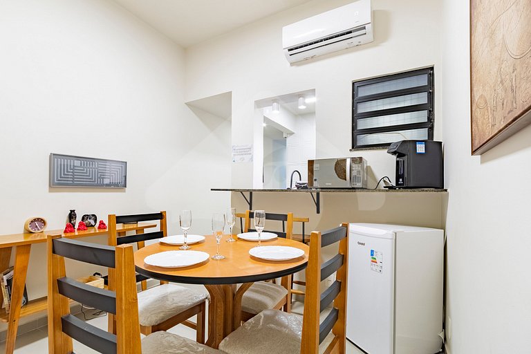 2-min walk from Copacabana beach |Cozy & Renovated