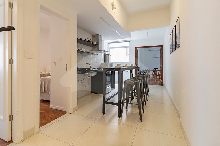 Steps from Ipanema & Arpoador Beach | Renovated