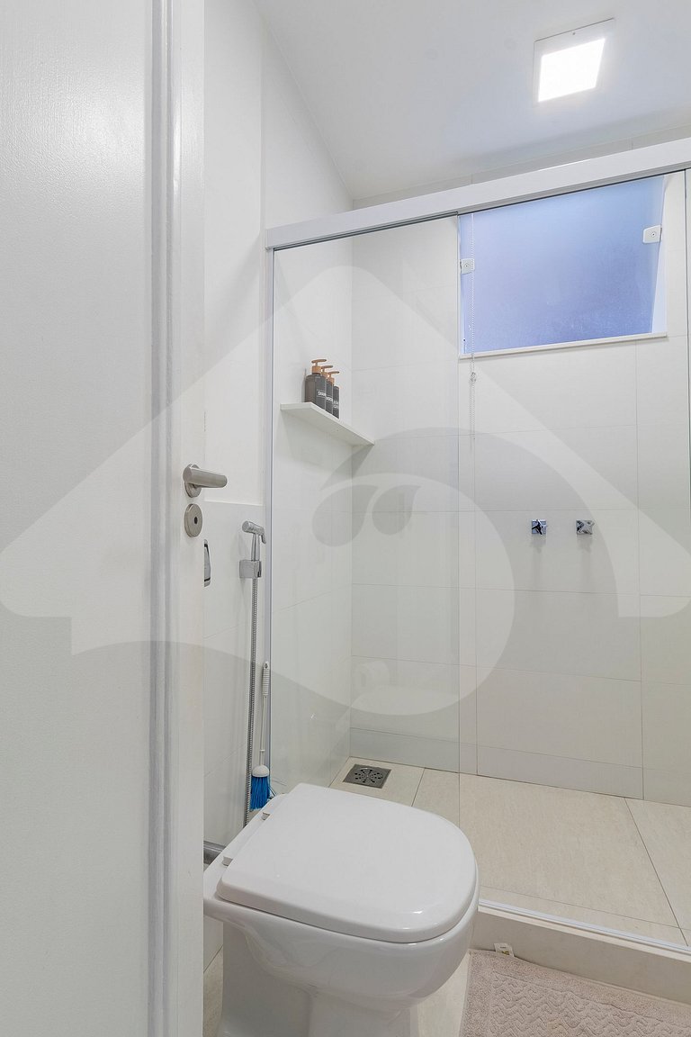 Steps from Ipanema & Arpoador Beach | Renovated