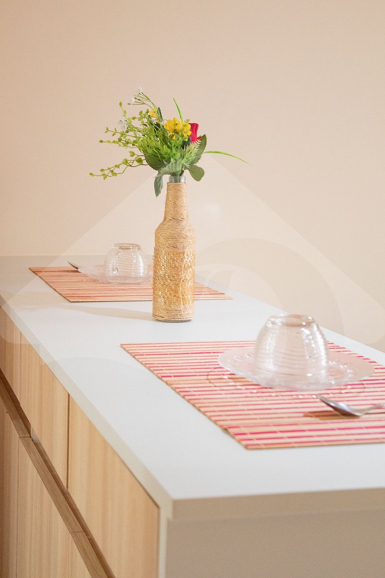 2-min walk from Copacabana Beach |Cozy & Renovated