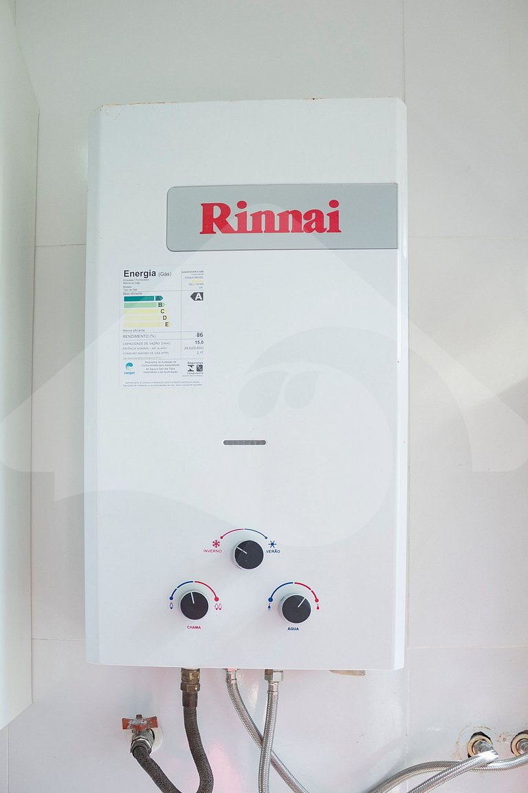 Seu refúgio entre Copa e Ipanema com vista única.