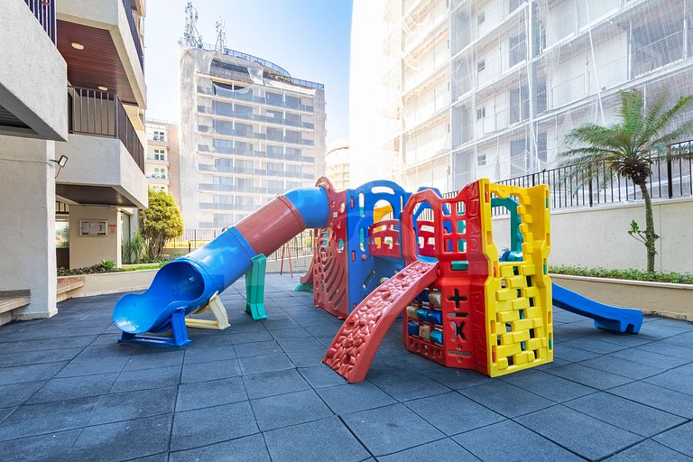 Retreat between Copa & Ipanema, unique view