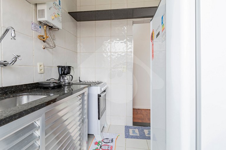 Apê perto da Selarón e Metrô |Compacto & Funcional