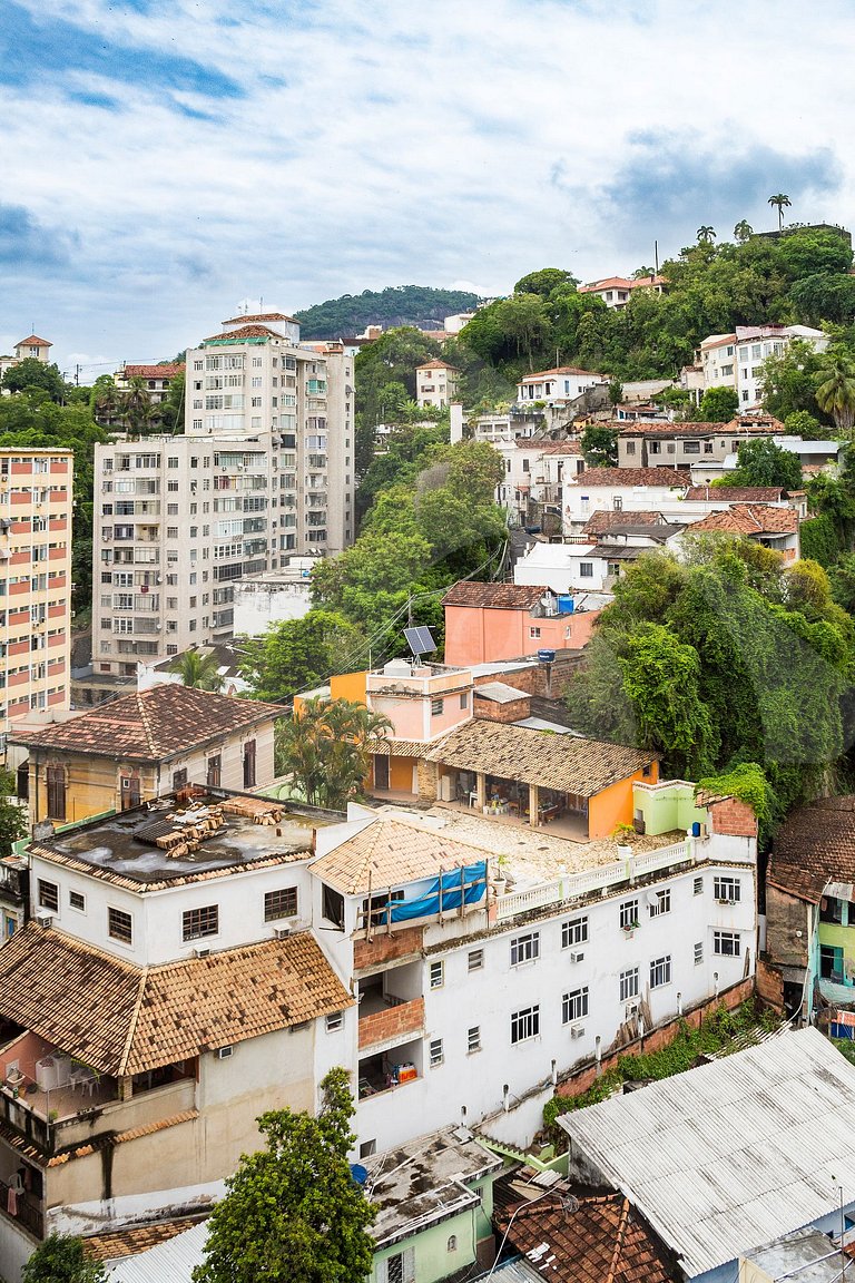 Depto cerca Selarón y Metro | Compacto y Funcional