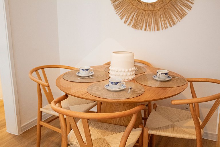 7 min walk to Copa Beach | Beautiful & Renovated