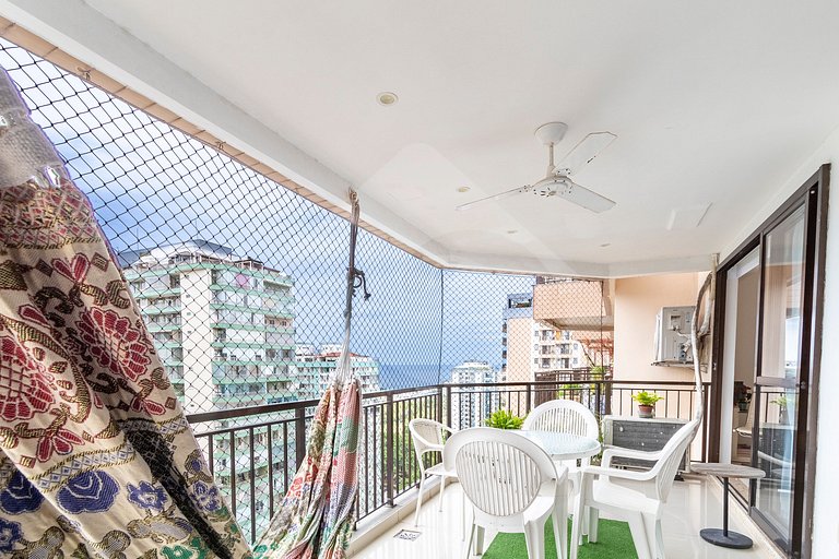 9 min from the beach | Balcony and Sea View