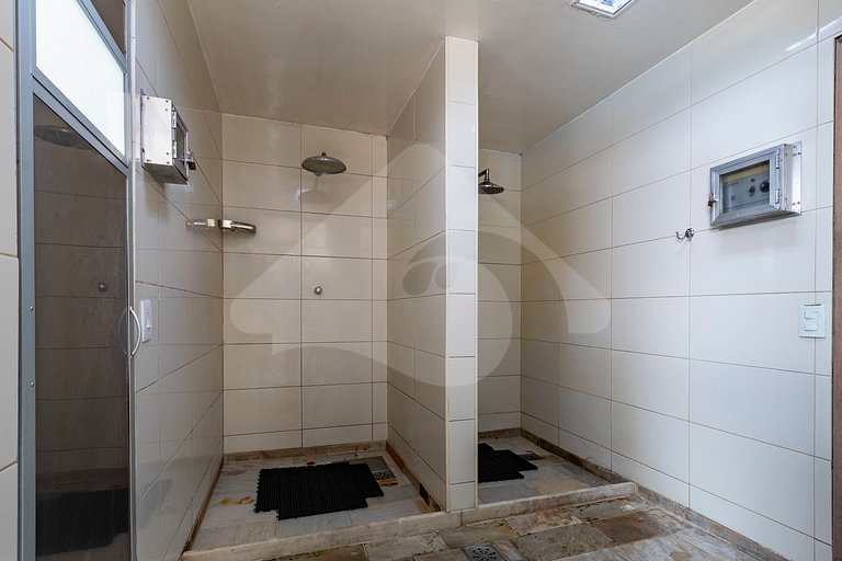 Condomínio Four Seasons Residence Service