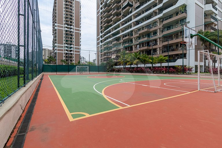 Condo Four Seasons Residence Service