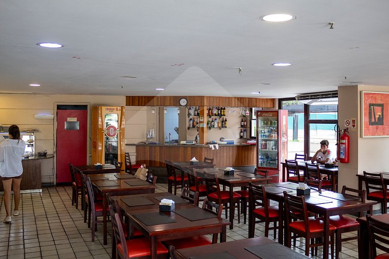 Condo Four Seasons Residence Service