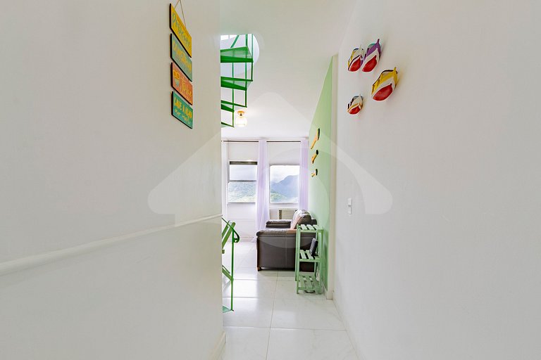 Nautical Duplex Penthouse: Sea and Lagoon View
