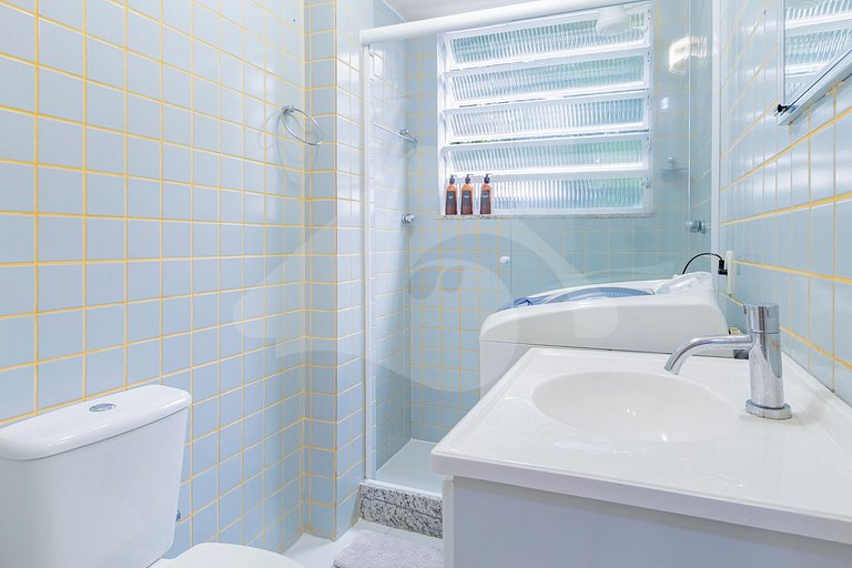 5 min walking to Leblon beach | Quiet and Stylish