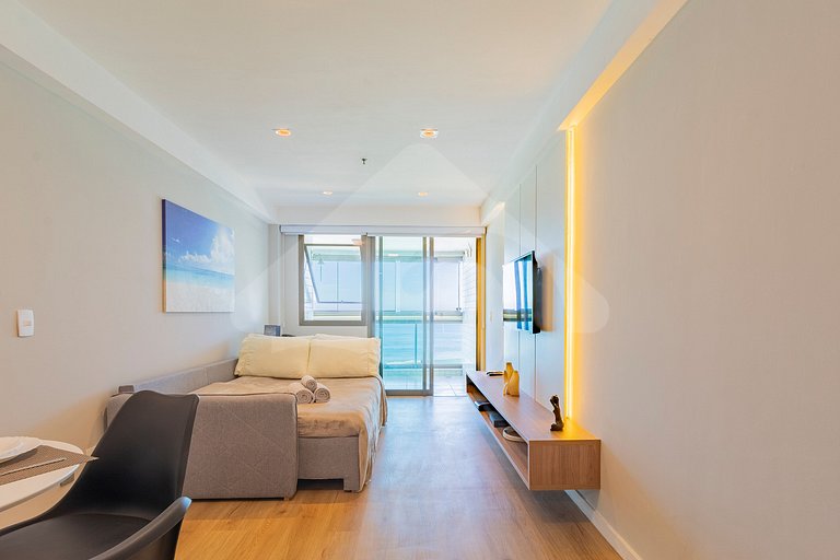 Apartamento na Frente da Praia | Calmo e Decorado