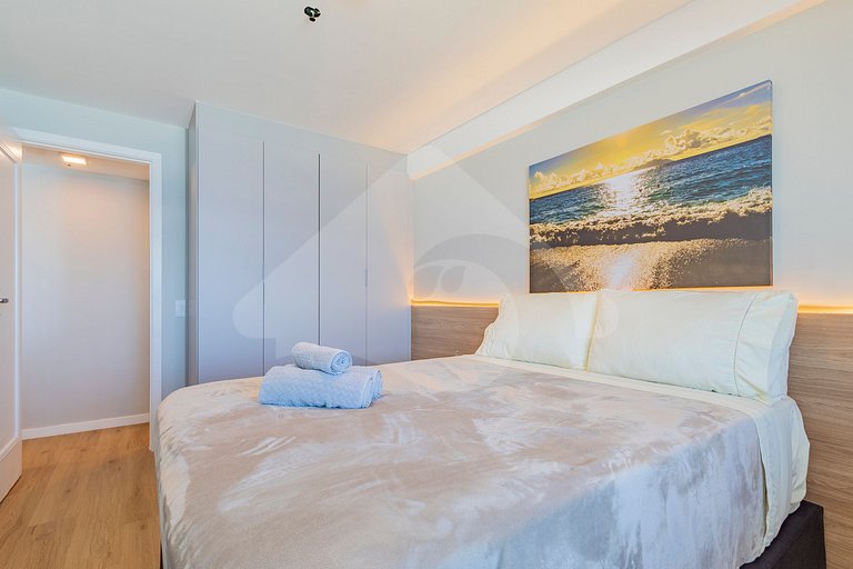 Beachfront Apartment | Calm and Stylish