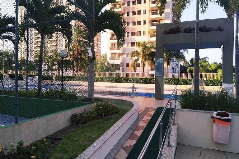 Linda Vista c/ Varanda e Banheira a 8 min da praia