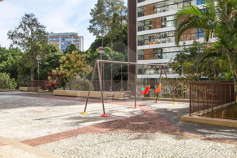 Todo equipado para seu bebê! Escritório e Garagem